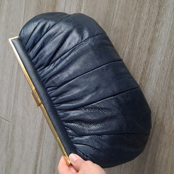 Vintage Judith Leiber bag - Picture 3 of 16